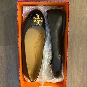 Tory Burch Everly Leather Ballet Flats